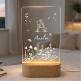 Personalisiertes Herz LED Nachtlicht – Acryl Lampe mit Wunschnamen, floralem Design & Holzsockel