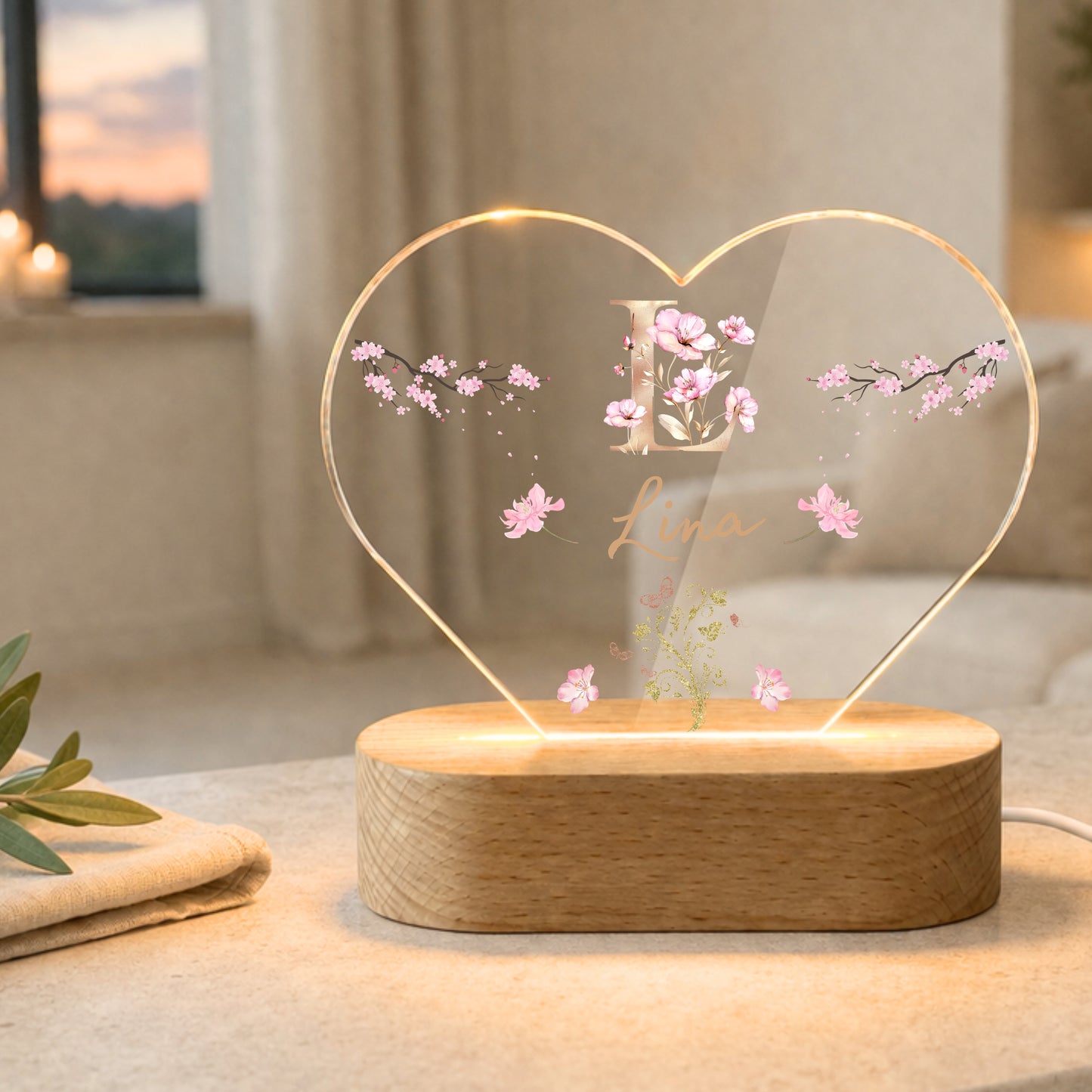 Personalisierte LED Nachtlampe mit goldenem Blumen-Monogramm & Namen | Individuelle Acryl Lampe als Geschenk für Mädchen, Frauen, Schwester & Schlafzimmer Deko