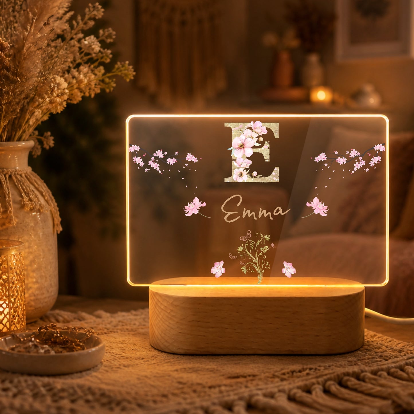 Personalisierte LED Nachtlampe mit goldenem Blumen-Monogramm & Namen | Individuelle Acryl Lampe als Geschenk für Mädchen, Frauen, Schwester & Schlafzimmer Deko